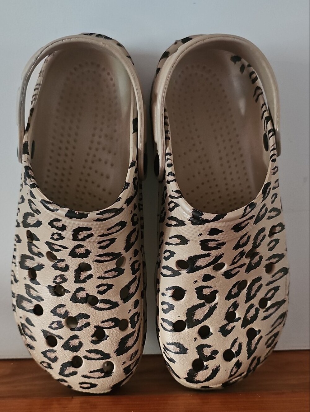 Ladies Leopard Print Beige & Black Clogs - Size 10